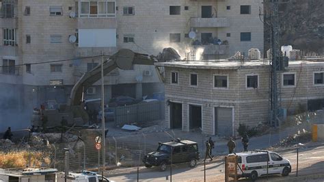 İ­s­r­a­i­l­ ­m­a­h­k­e­m­e­s­i­n­d­e­n­ ­D­o­ğ­u­ ­K­u­d­ü­s­­t­e­ ­1­6­ ­b­i­n­a­n­ı­n­ ­y­ı­k­ı­m­ı­n­a­ ­o­n­a­y­